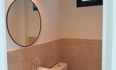 Venta Casa 2 Dormitorios en Santa Teresita, Partido de La Costa.