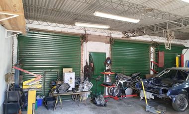 Deposito / Taller en Don Torcuato a mts de Av Boulogne Sur Mer y Panamericana. Financiacion