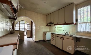Exclusiva Propiedad 4 Amb. en la Mejor Zona de Olivos