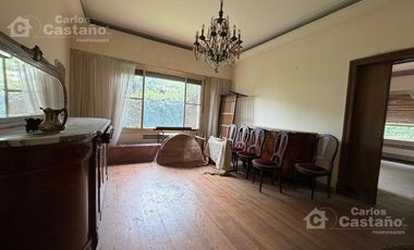 Exclusiva Propiedad 4 Amb. en la Mejor Zona de Olivos