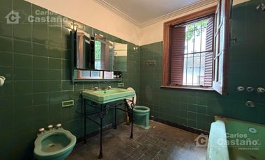 Exclusiva Propiedad 4 Amb. en la Mejor Zona de Olivos