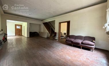 Exclusiva Propiedad 4 Amb. en la Mejor Zona de Olivos