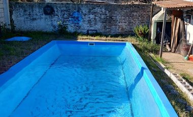 Venta de Casa 2 Ambientes en Villa Luzuriaga