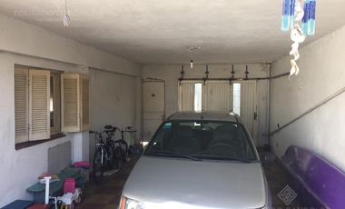 Casa a mts de la Avda y del Hiper COTO - Apto Credito - OPORTUNIDAD!!