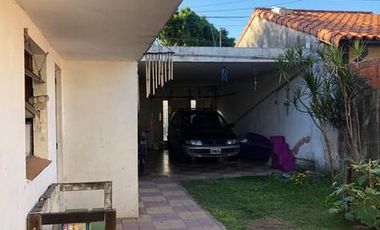 Casa a mts de la Avda y del Hiper COTO - Apto Credito - OPORTUNIDAD!!