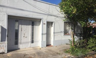 Casa a mts de la Avda y del Hiper COTO - Apto Credito - OPORTUNIDAD!!