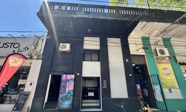 IMPORTANTE PROPIEDAD EN CALLE URQUIZA 238