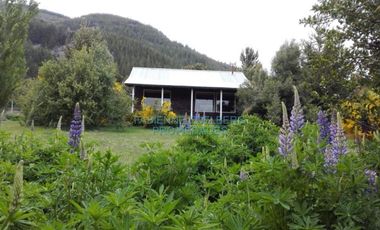 Cabaña de montaña en Meliquina sobre 2 lotes parquizados | 2000 m² -