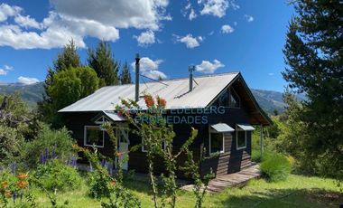 Cabaña de montaña en Meliquina sobre 2 lotes parquizados | 2000 m² -