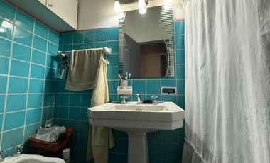 Casa en Wilde dos ambientes con jardin en venta