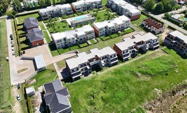 Departamento en venta   3 amb  de pozo Altos de Maschwitz