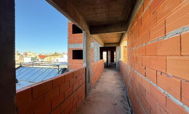 Ramon Franco 5629, Wilde ¡Dos ambientes al contrafrente con parrilla a la venta!