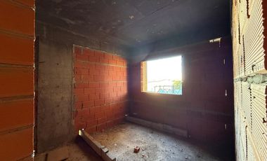 Ramon Franco 5629, Wilde ¡Dos ambientes al contrafrente con parrilla a la venta!