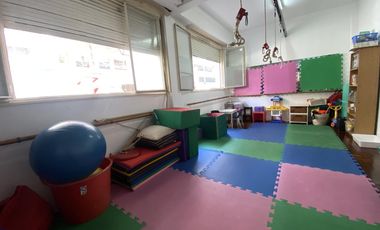 Consultorio pb en Recoleta a metros de sanatorio privados