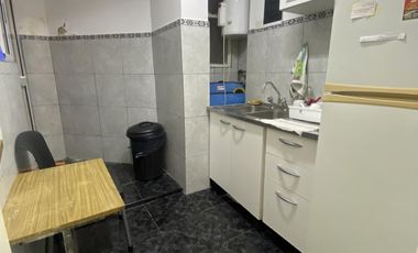 Consultorio pb en Recoleta a metros de sanatorio privados