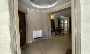 Consultorio pb en Recoleta a metros de sanatorio privados