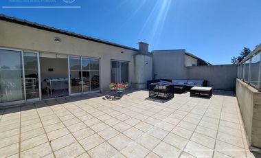 Venta de Departamento de 3 ambientes en Altos de Hudson 2, Hudson, Berazategui. Apto crédito