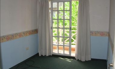 VENTA DE TRIPLEX 5 AMBIENTES