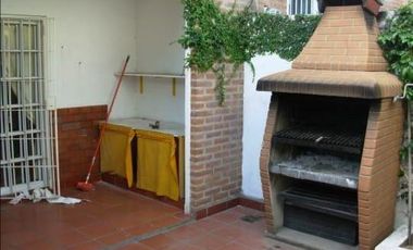 VENTA DE TRIPLEX 5 AMBIENTES