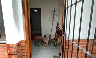 PH de 3 ambientes con lavadero y patio en venta en Avellaneda
