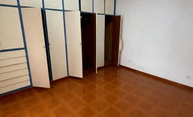 PH de 3 ambientes con lavadero y patio en venta en Avellaneda