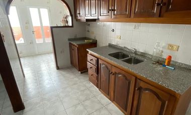 PH de 3 ambientes con lavadero y patio en venta en Avellaneda