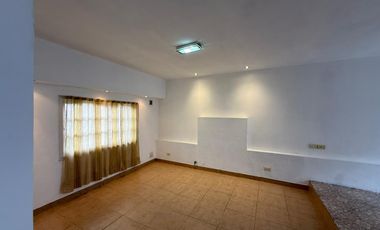 PH en Villa Dominico cuatro ambientes en venta