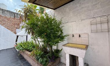 PH en Villa Dominico cuatro ambientes en venta