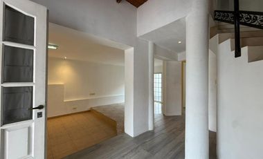 PH en Villa Dominico cuatro ambientes en venta