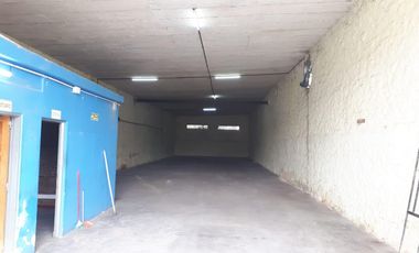 Venta galpon deposito Av circunvalacion 27 de febrero apto camiones baños techo hormigon