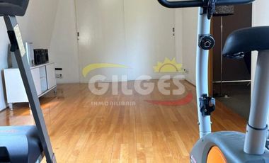 Venta  de Casa 10 Amb. en Olivos De Categoría Con pileta