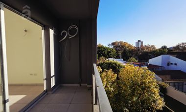 Departamento en Venta en Villa Ballester - Dos Ambientes con Cochera Cubierta.
