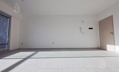 Departamento en Venta en Villa Ballester - Dos Ambientes con Cochera Cubierta.