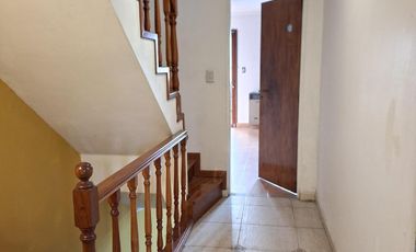 VENTA DE TRIPLEX 4 AMBIENTES EN RAMOS MEJIA SUR