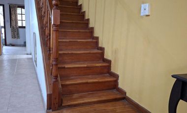 VENTA DE TRIPLEX 4 AMBIENTES EN RAMOS MEJIA SUR