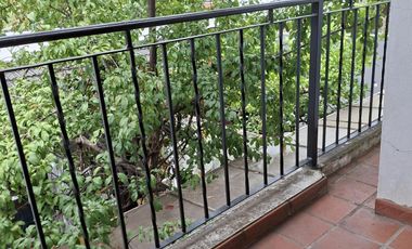 VENTA DE TRIPLEX 4 AMBIENTES EN RAMOS MEJIA SUR