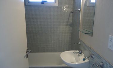 Departamento - Olivos-Vias/Rio