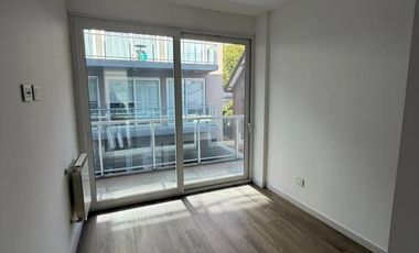 Departamento semipiso 4 ambientes con cochera subterranea a estrenar en venta  - Bernal centro