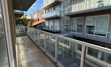 Departamento semipiso 4 ambientes con cochera subterranea a estrenar en venta  - Bernal centro