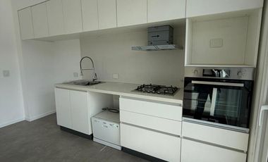 Departamento semipiso 4 ambientes con cochera subterranea a estrenar en venta  - Bernal centro