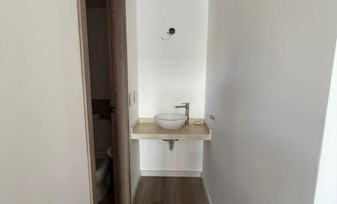 Departamento semipiso 4 ambientes con cochera subterranea a estrenar en venta  - Bernal centro