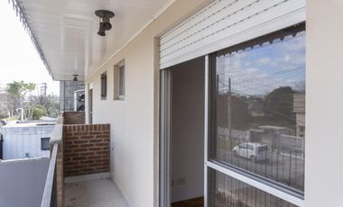 Venta en block! 4 ph en Martinez