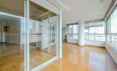 Departamento 3 dormitorios en el Paseo del Siglo