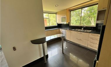 Arrienda Casa Altos Del Poblado Medellín Antioquia