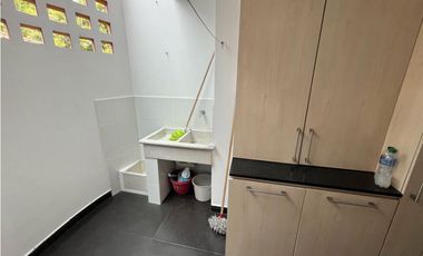 Arrienda Casa Altos Del Poblado Medellín Antioquia