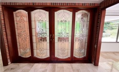 Arrienda Casa Altos Del Poblado Medellín Antioquia