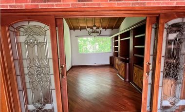 Arrienda Casa Altos Del Poblado Medellín Antioquia