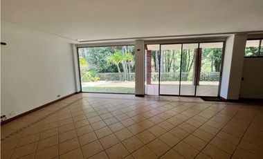 Arrienda Casa Altos Del Poblado Medellín Antioquia