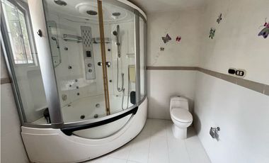 Arrienda Casa Altos Del Poblado Medellín Antioquia