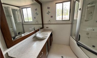 Arrienda Casa Altos Del Poblado Medellín Antioquia